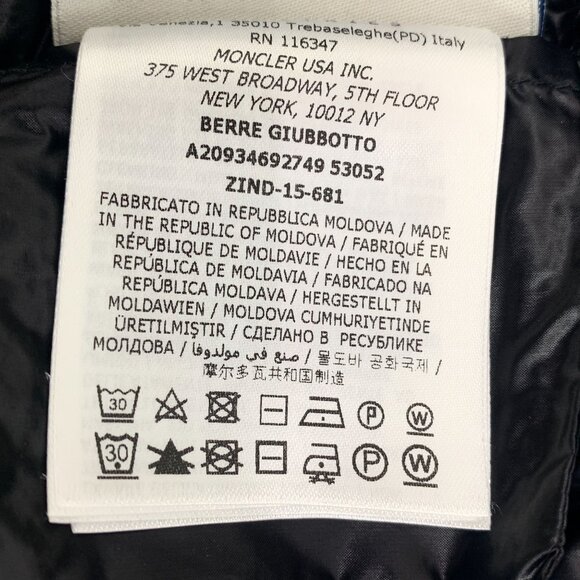 CW0323 Moncler Black Down Puffer Jacket With Zippered Pockets & Logo Patch - Picture 7 of 8